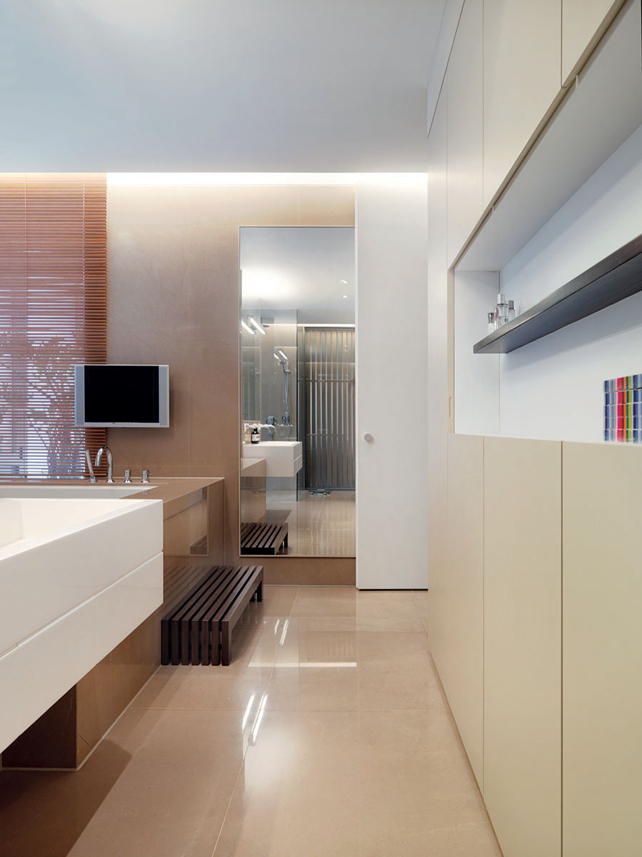 Lee Residence