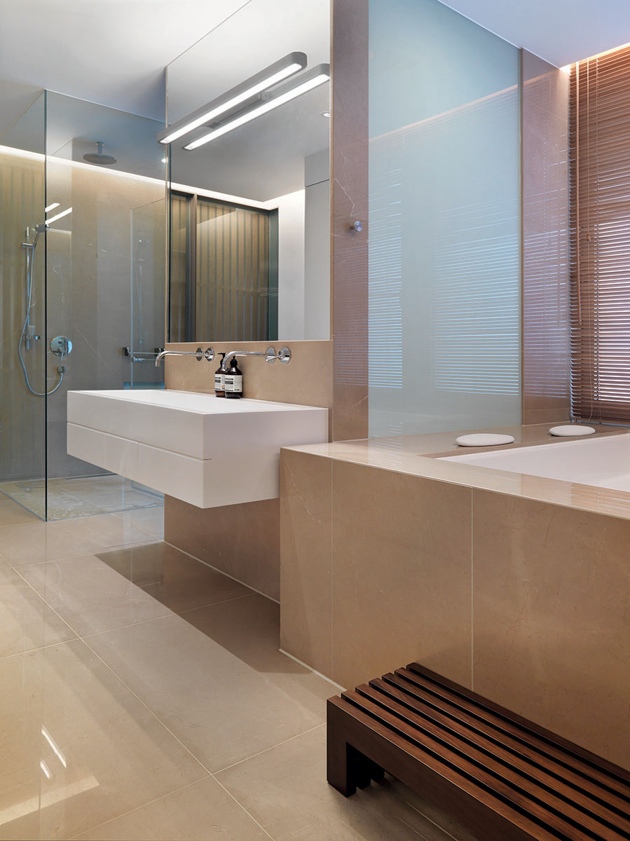 Lee Residence